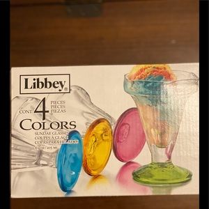 ice cream sundae glasses. Libbey. New. 4 with box